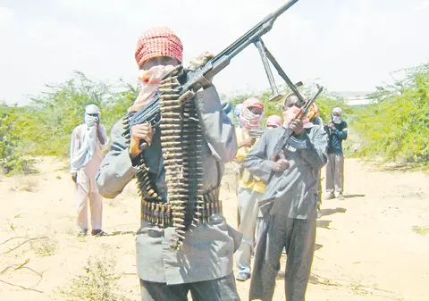 Piraţii somalezi sunt milionari!