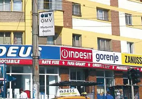 Magazinele de la parter, incluse la întreţinere