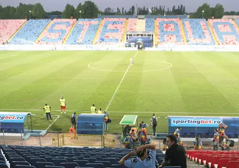 Măsuri antihuligani - Pune garduri cu ţepi pe stadion