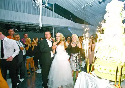 Au avut tort cu 7 etaje