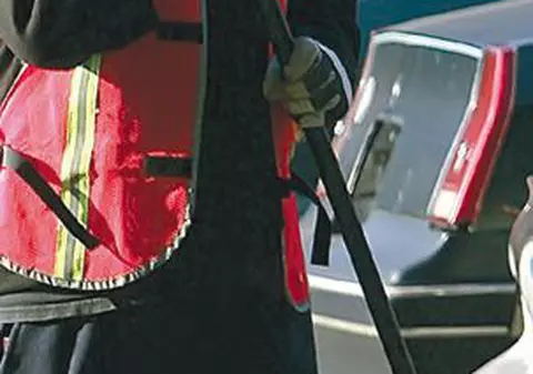 Vedete care au ajuns la coada măturii