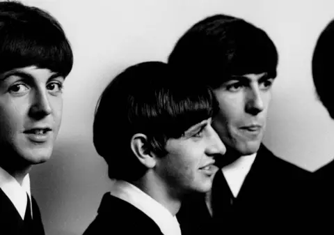 The Beatles se întorc într-un joc pentru PC