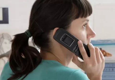 Se judecă legea ascultării telefoanelor