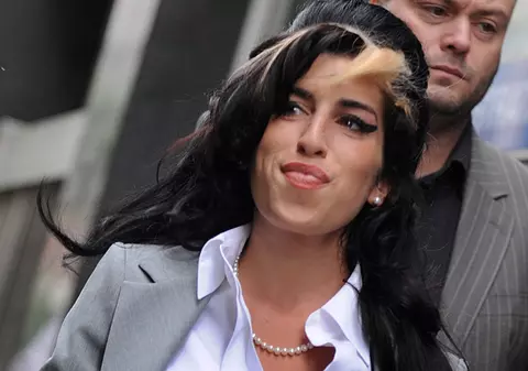 Amy Winehouse e însărcinată?