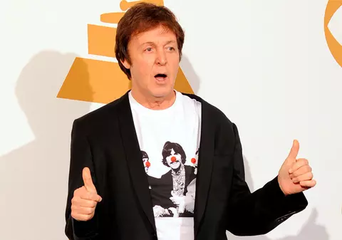 McCartney stă la poze ca să nu aibă soarta prinţesei Diana