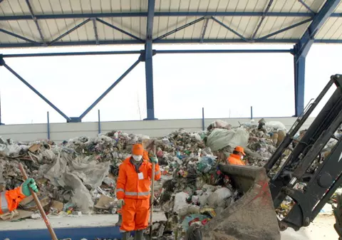 Rezultatele controlului Gărzii de Mediu confirmă dezvăluirile făcute de Libertatea: Nereguli la incineratorul de deșeuri periculoase