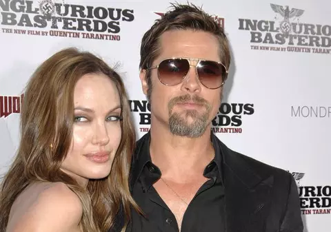Angelina Jolie şi Brad Pitt vor să-şi facă aeroport privat