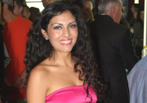 EXCLUSIV/ Se îndoapă cu pizza și cartofi prăjiți, dar cu toate acestea, Doinița Oancea reușește să arate impecabil. Mănâncă mult, și tot slăbește!