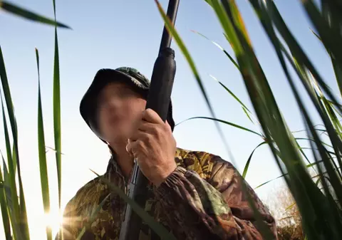 Şi-a folosit arma de vânătoare pentru a împuşca oameni