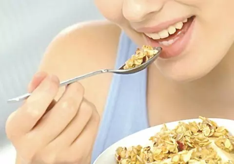 Cerealele vă scapă de constipaţie