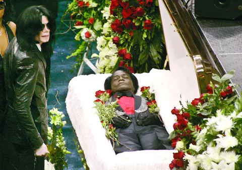 James Brown, ucis de medicul lui Michael?