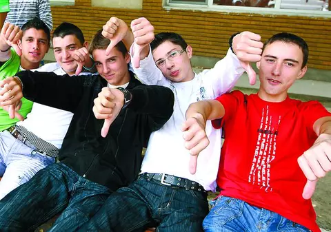 «Bine că nu s-a închis tot liceul»