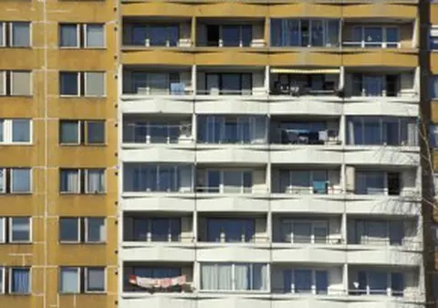 Cum îţi iei o casă la licitaţie de bancă