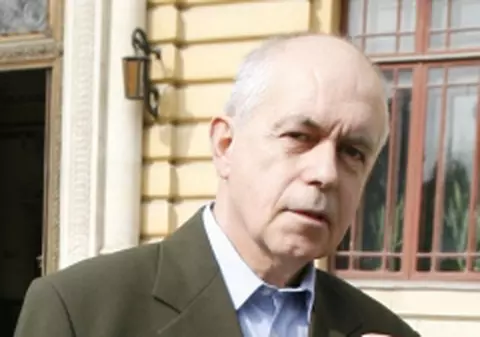 Doctorul Naum Ciomu, bun de plată 250 de ani