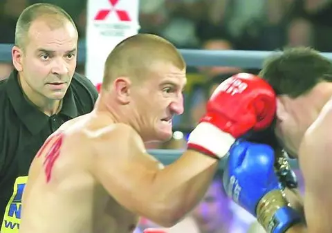 Ghiţă se bate cu "Turnul" Schilt