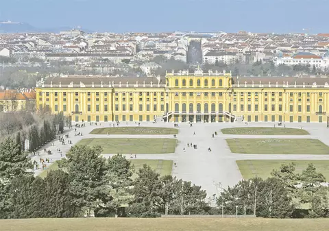 Weekend la Viena cu 180 €