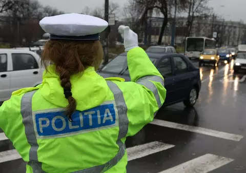Circulaţie restricţionată pe mai multe străzi din București, pentru procesiunea ortodoxă de Florii