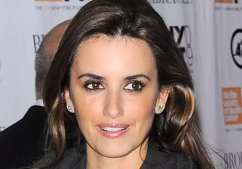 Penelope Cruz şi Miley Cyrus în "Sex and The City"