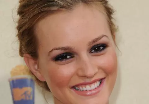 Blair din "Gossip Girl" doarme complet dezbrăcată