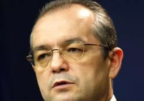 Boc: ”Dacă nu cădea Guvernul, nu ar fi existat probleme cu plata pensiilor”
