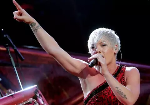 Pink a semnalat prezenţa Unirii Urziceni la Glasgow
