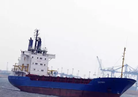 Piraţii somalezi au sechestrat o navă chineză 