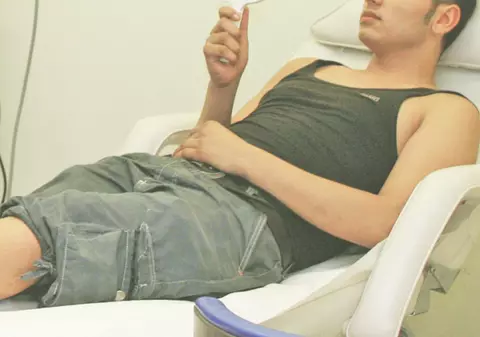 Adrian Pescariu: "Ce marfă de buze mi-am tras!"