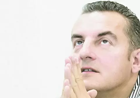 Probleme pentru Lutz Stache