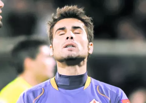 Mutu a dat 350.000 € pe avocaţi!