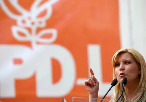 PDL nu o vrea pe Udrea pe postul de premier
