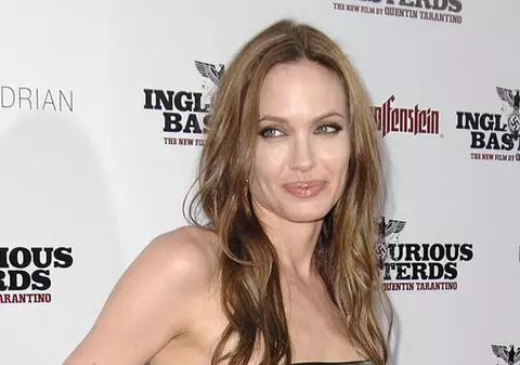 Angelina Jolie şi Johnny Depp, împreună?
