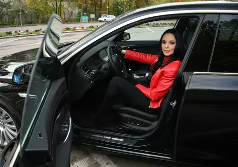 Andreea Marin şi-a luat permis pentru motocicletă