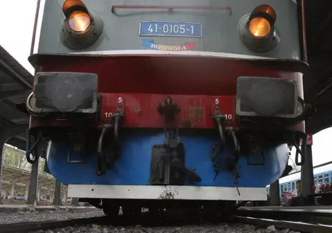 Acceleratul Satu Mare-Bucureşti a omorât un om