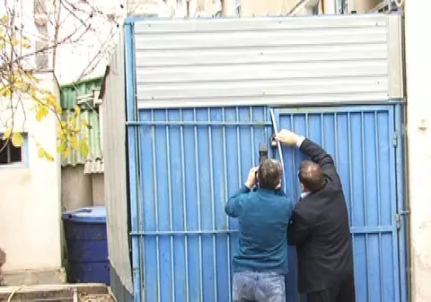 Trei deţinuţi au evadat de la Secţia 9, de sub nasul poliţiştilor