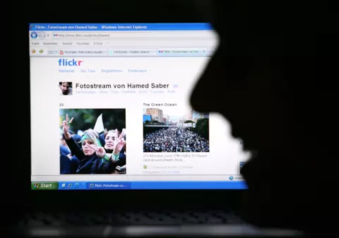 Zilnic, circa 2.000 de români îşi fac cont pe Facebook