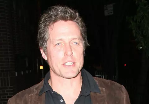 Hugh Grant: "Sunt dependent de golf" 