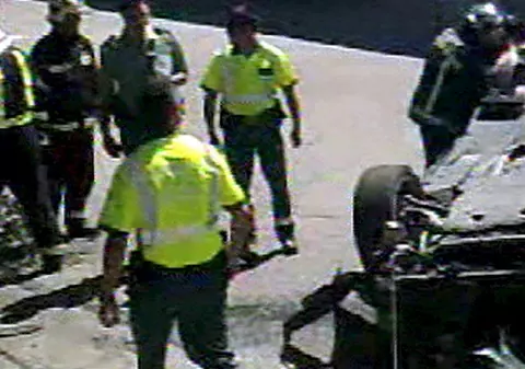 Nouă răniţi într-un accident rutier pe DN13