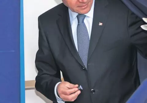PCM Covasna îl susţine pe Traian Băsescu în turul doi