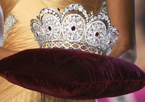 Concursul Miss România, amânat din cauza gripei porcine