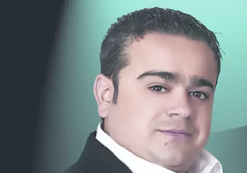 Adrian Minune şi-a tras club de 300.000 €