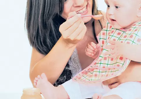 Evită mâncarea la borcănel!