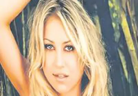 Anna Kournikova va naşte în aprilie