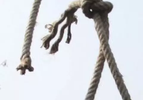 Un copil de 11 ani s-a strangulat încercând să imite o scenă de film