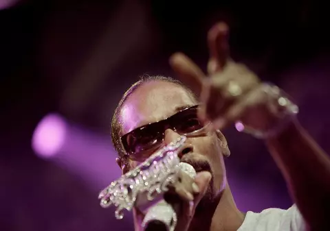 Snoop Dogg le dă instrucţiuni şoferilor prin GPS