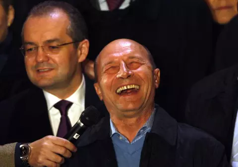 Băsescu: "Hrebenciuc l-a pus într-o situaţie penibilă pe Geoană" 