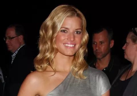 Jessica Simpson s-a cuplat cu solistul Smashing Pumpkins