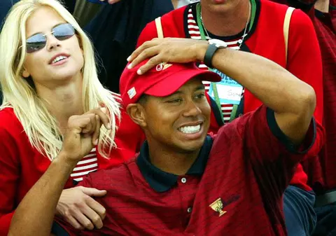 Tiger Woods, lăsat ştirb de soţia sa