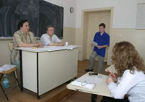 Mâine începe înscrierea la Bacalaureat 
