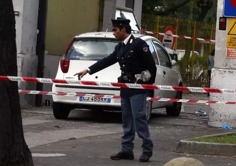 Un pachet-capcană a explodat la o universitate din Milano
