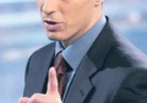 Video / Mircea Badea a făcut striptease în direct